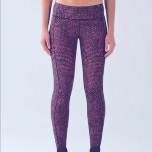 Lululemon Speed Tight V Shatter Weave Dust‎ Coral Plum workout leggings